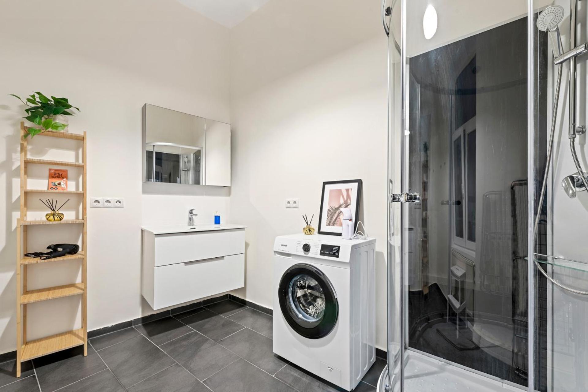 Cozy City Apartment - 15 Min To City-Centre - Contactless 24H Check-In Viyana Dış mekan fotoğraf